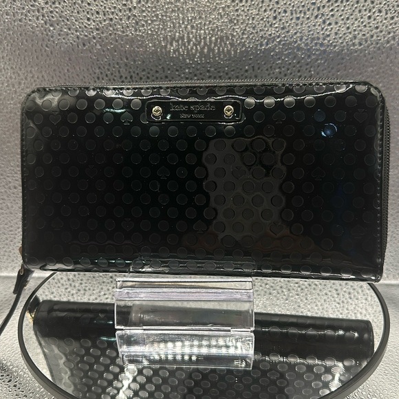 Kate Spade  Black Wallet New with tag - Picture 3 of 10
